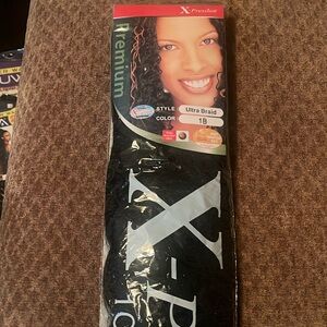 Xpression Ultra braid bundle. 1B unopened